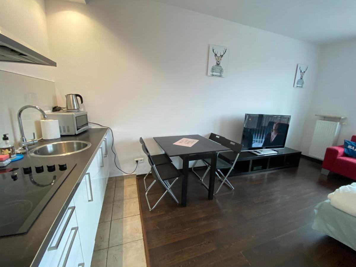 Apartament Przy Klifie Apartman Varsó Kültér fotó